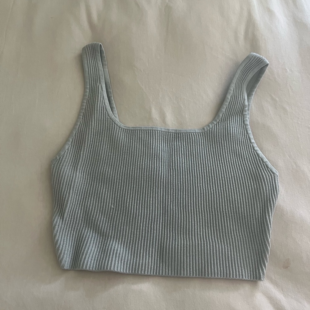 ARITZIA Babaton Ribbed Square neck Crop Top